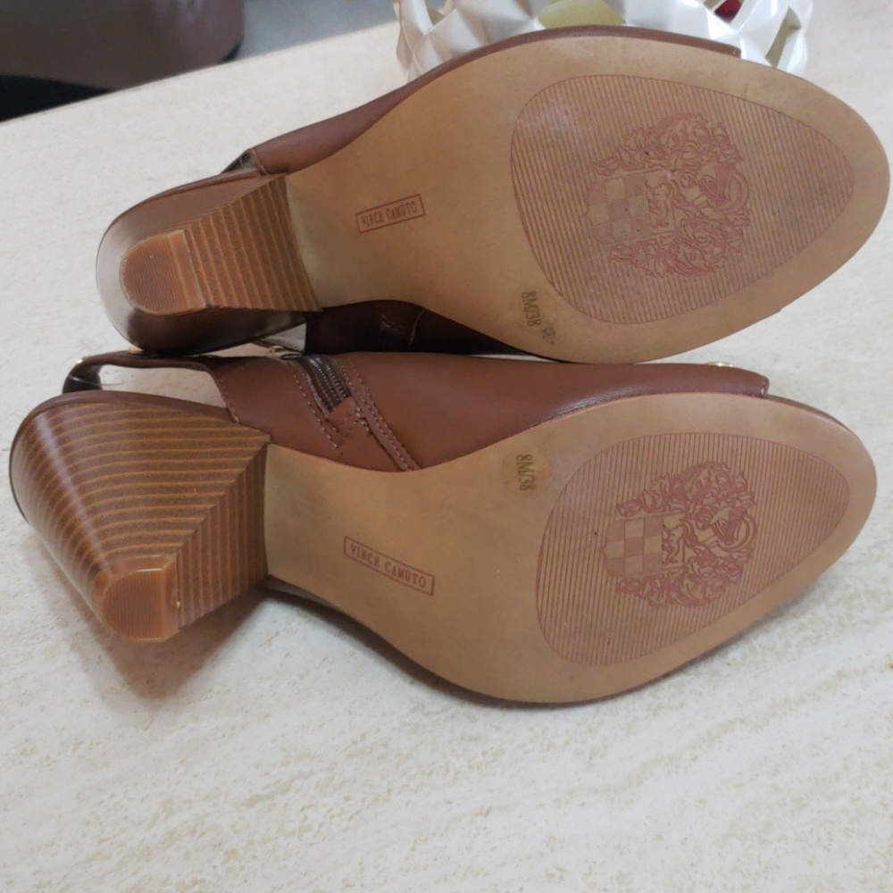 Sexy Vince Camuto sexy zip bootie nwob - Picture 7 of 8